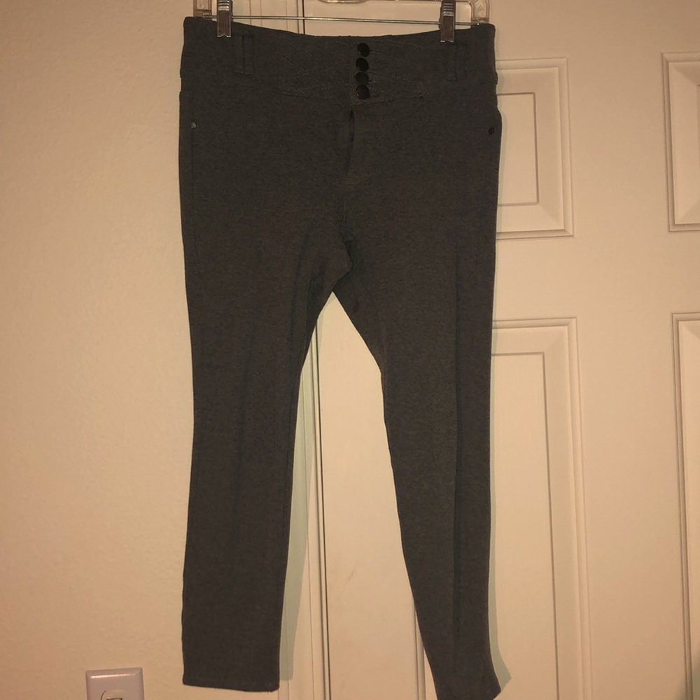 Gray Jeggings